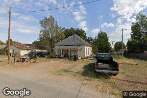 132 N 6th St, Mountain View, OK 73062