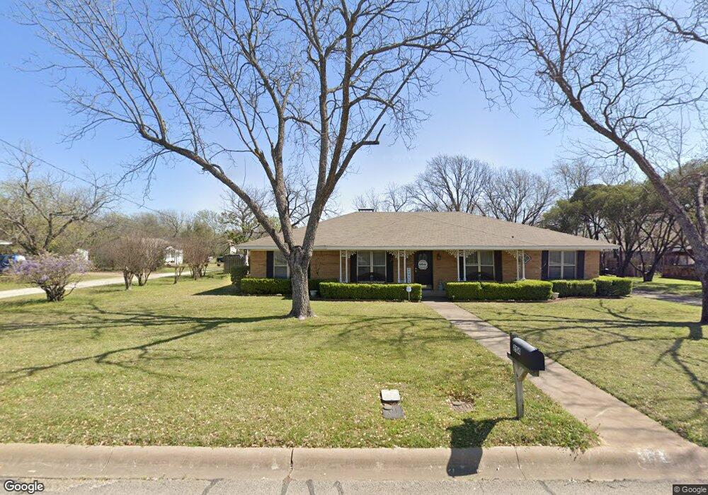 204 Mcanear St, Cleburne, TX 76033 - photo 1