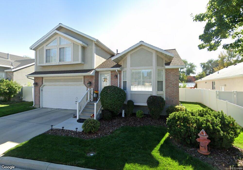 732 E Madison Meadow Ln, Midvale, UT 84047 - photo 1