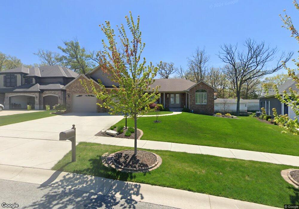 913 Theresa Dr, Crown Point, IN 46307 - photo 1