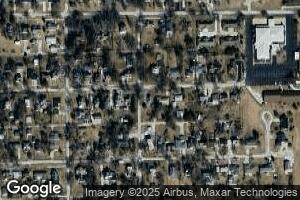 301 E 6th St, Gridley, IL 61744
