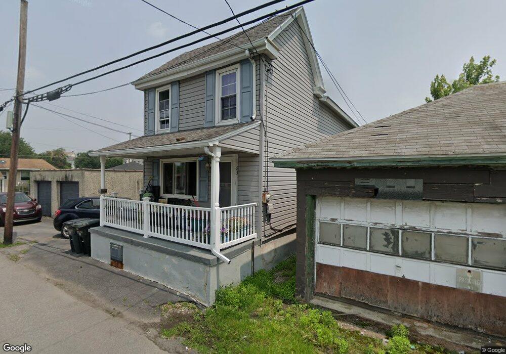 831 Hanover Ct, Hazleton, PA 18201 - photo 1