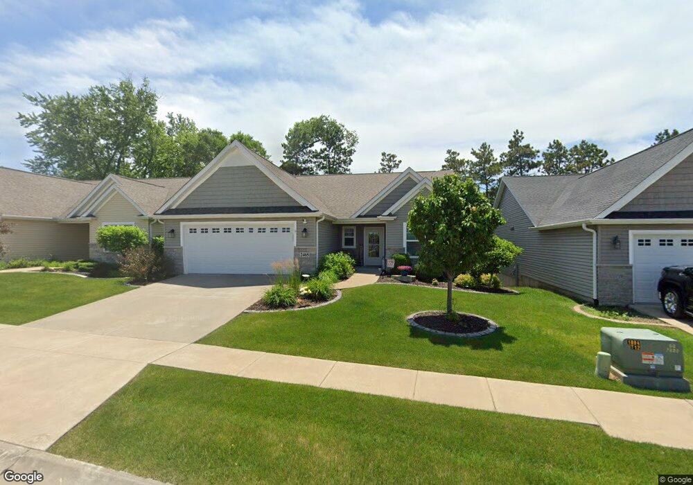 2465 Pheasant Creek Cir, Davenport, IA 52807 - photo 1