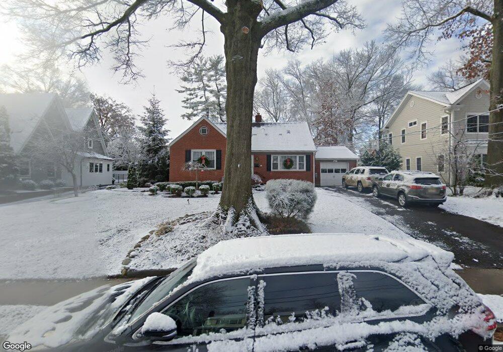 653 Park Ave, Oradell, NJ 07649 - photo 1