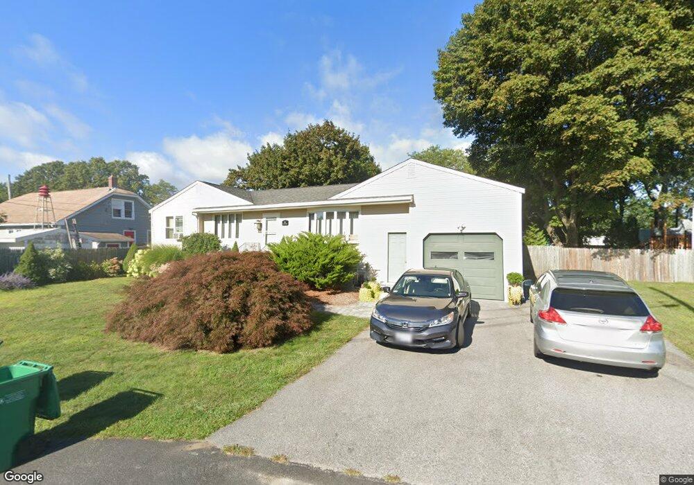 31 Clarke St, Warwick, RI 02886 - photo 1