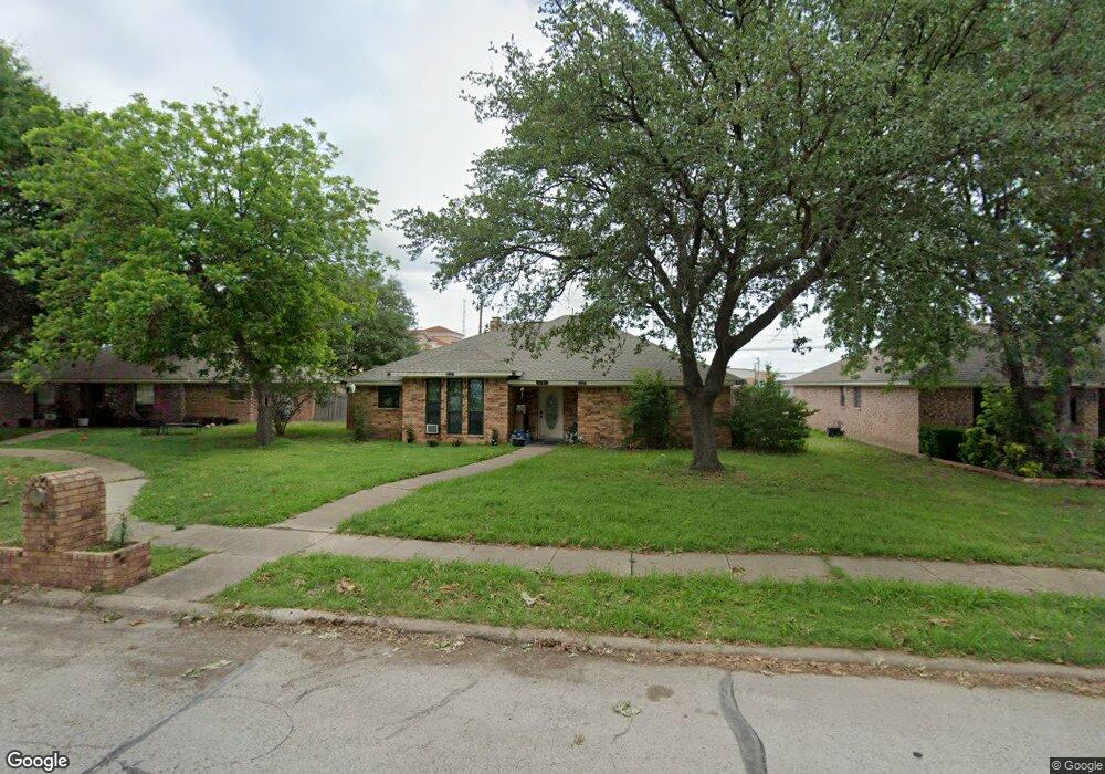 1201 Devonshire Ln, Wylie, TX 75098 - photo 1