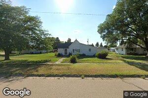242 S Main St, Springview, NE 68778