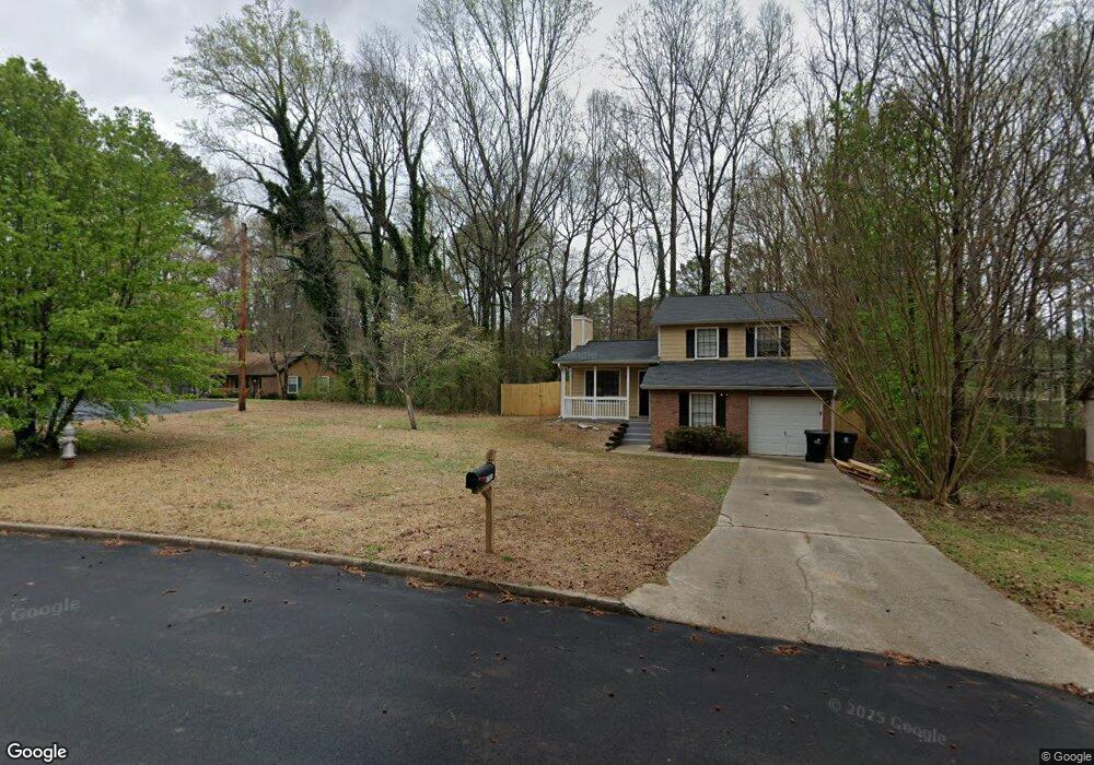 6698 Doublegate Ln, Rex, GA 30273 - photo 1