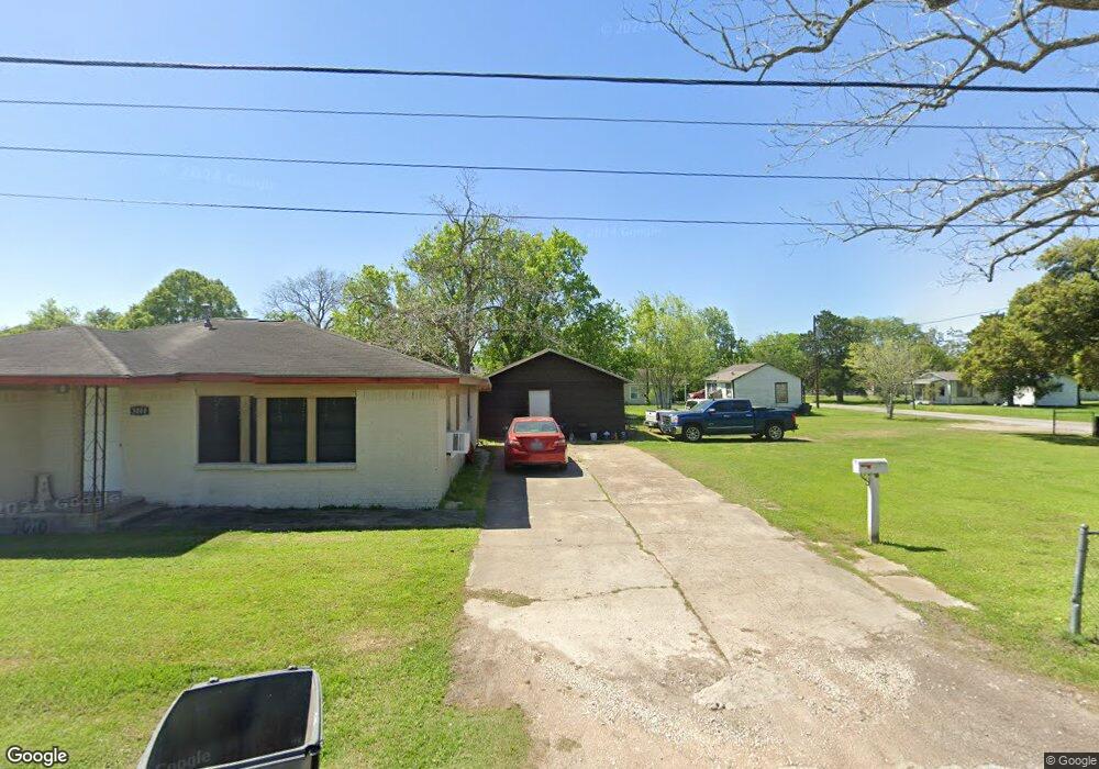 1122 Austin St, Bay City, TX 77414 - photo 1