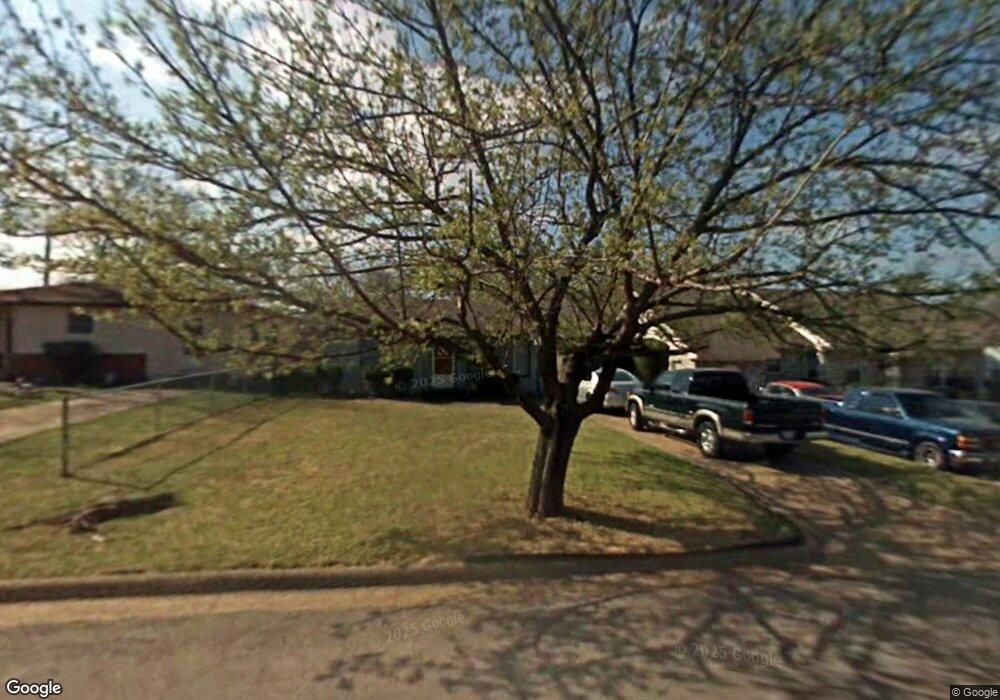 1014 W Elm St, Denison, TX 75020 - photo 1