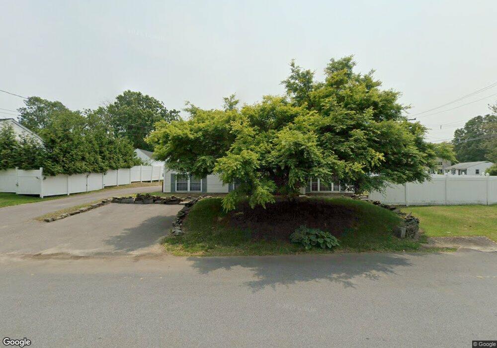 626 S Main St, Nashua, NH 03060 - photo 1