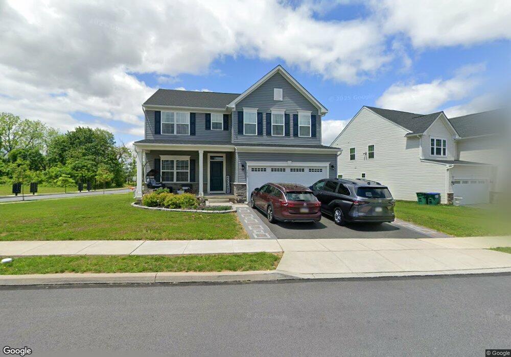 3810 Sweet Meadow Ct, Macungie, PA 18062 - photo 1