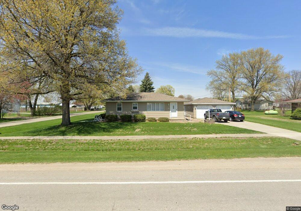 204 Broad St, Reasnor, IA 50232 - photo 1