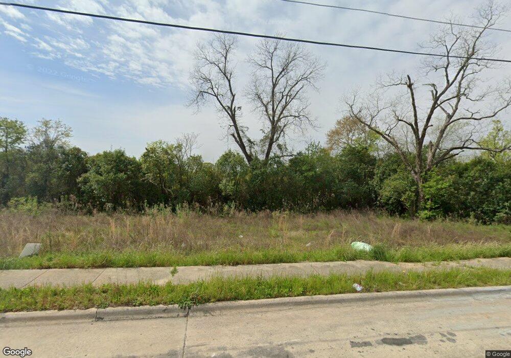 1372 Walnut St, Macon, GA 31201 - photo 1