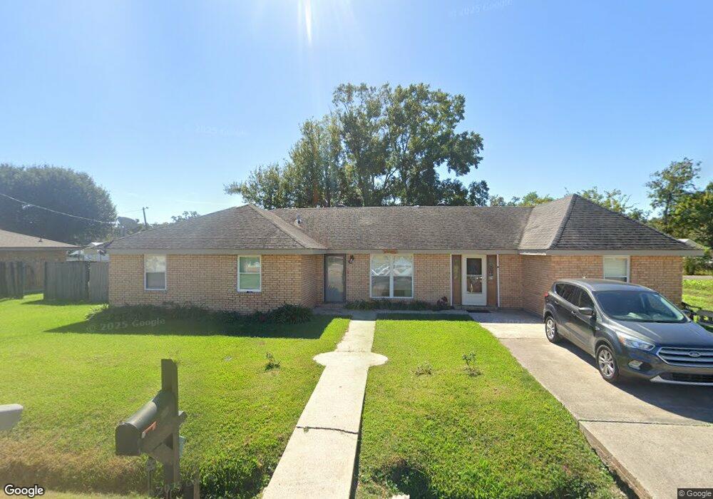122 Donald Dr, Houma, LA 70363 - photo 1
