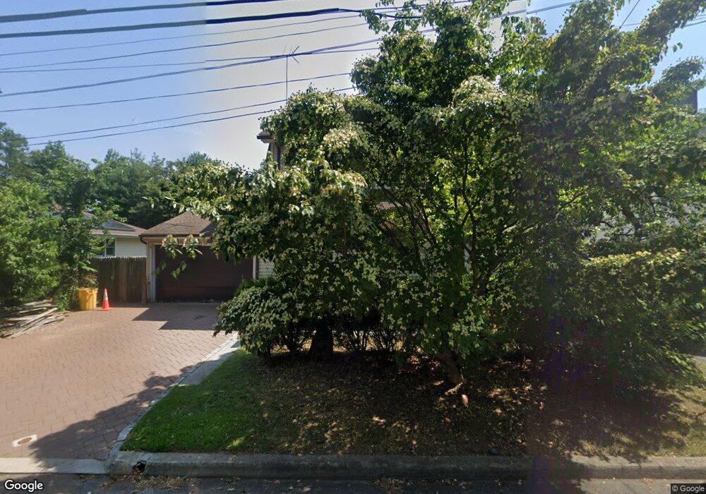 13 Ransom Ave, Sea Cliff, NY 11579 - photo 1