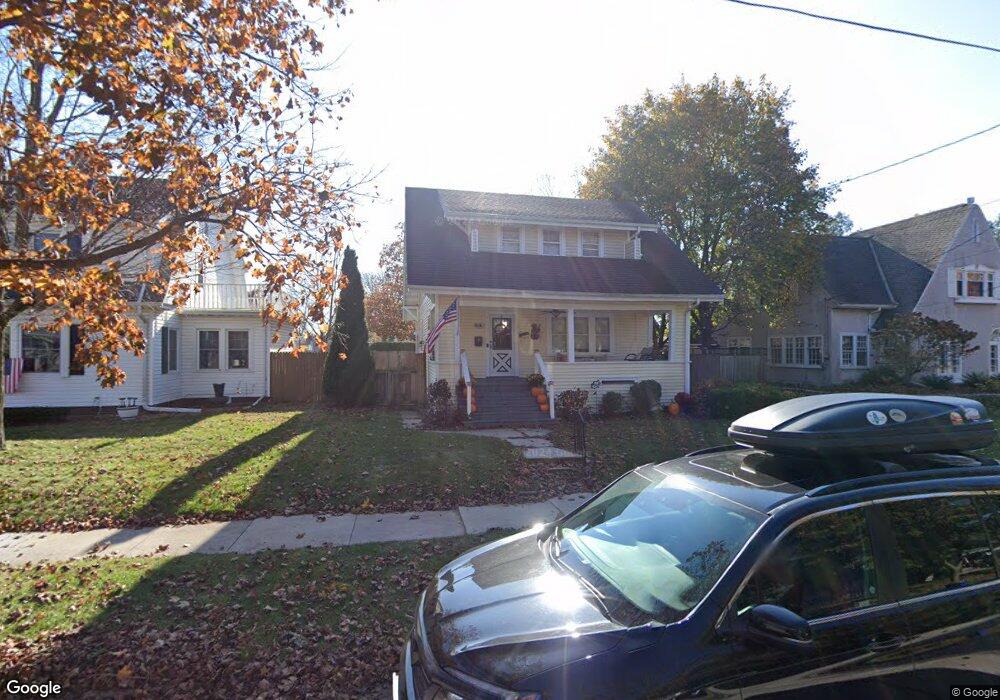 1513 26th St, Two Rivers, WI 54241 - photo 1