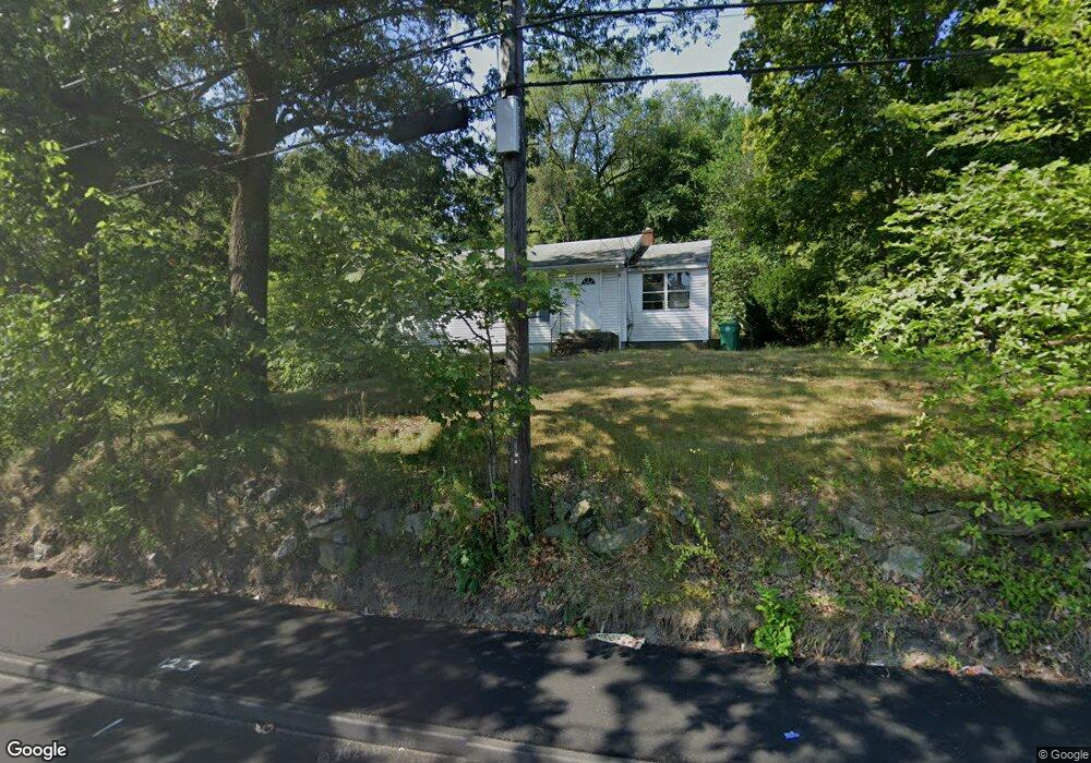 261 Cambridge St, Burlington, MA 01803 - photo 1