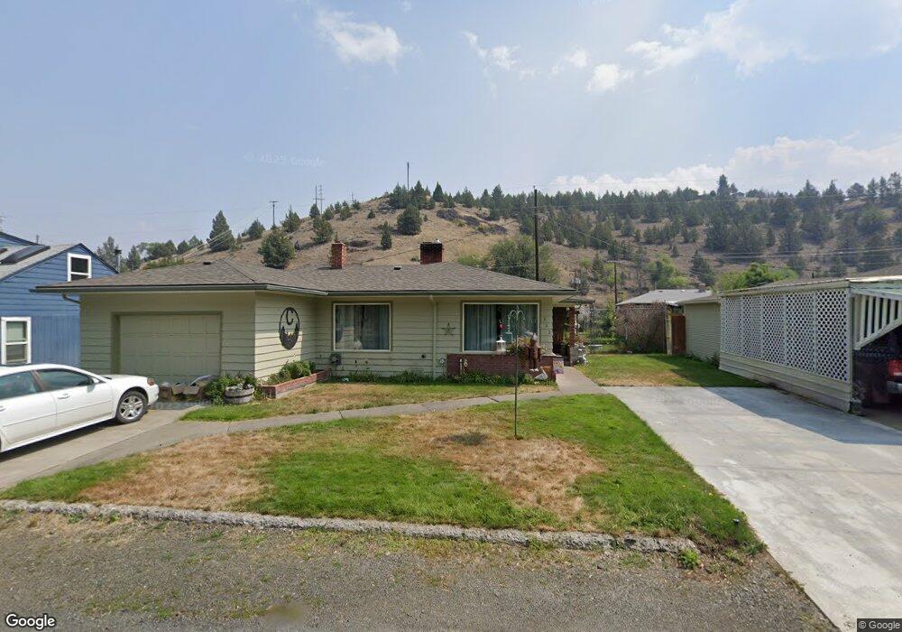 312 SW Brent Dr, John Day, OR 97845 - photo 1
