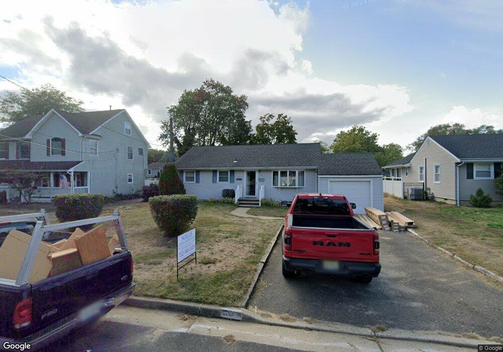 634 Hopping Rd, Belford, NJ 07718 - photo 1