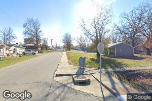 604 Hawthorn St, Houston, MO 65483