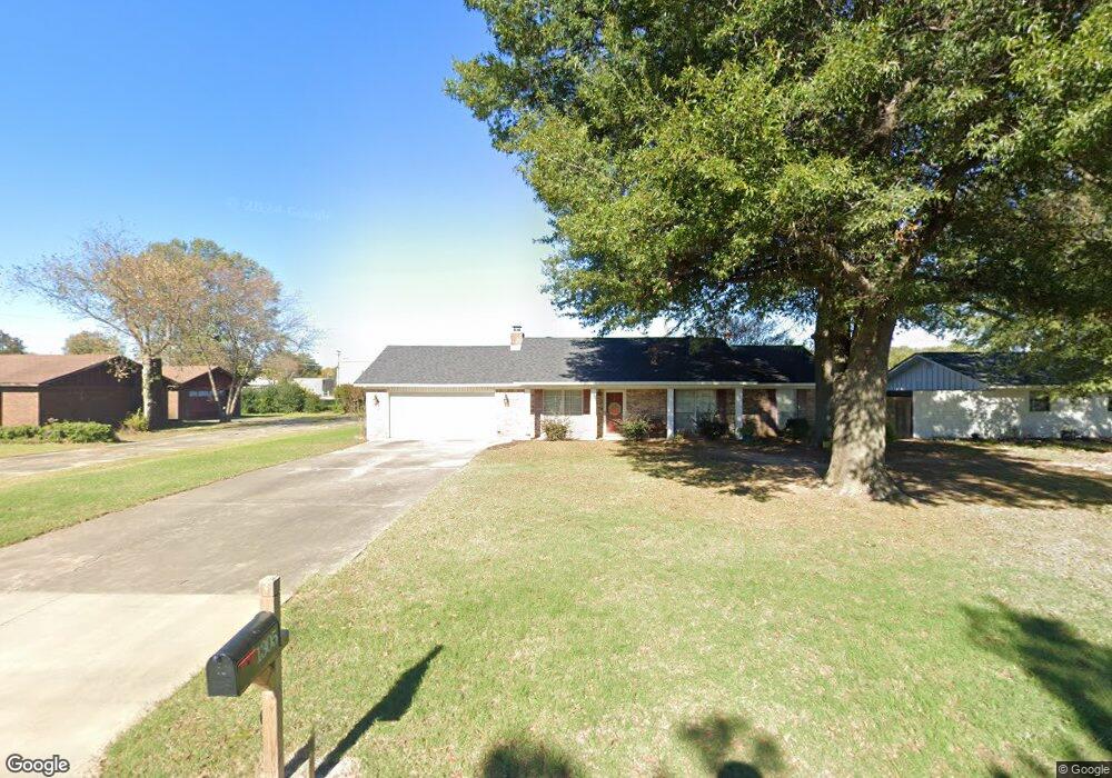 1305 E 21st St, Stuttgart, AR 72160 - photo 1