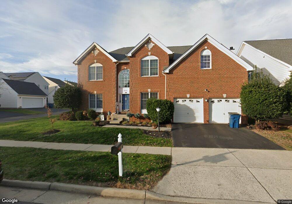 42558 Pelican Dr, Chantilly, VA 20152 - photo 1