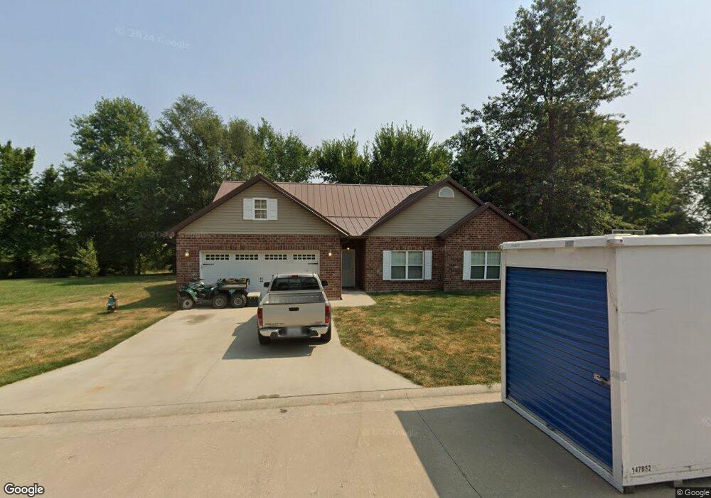 1221 Megan St, Jerseyville, IL 62052 - photo 1