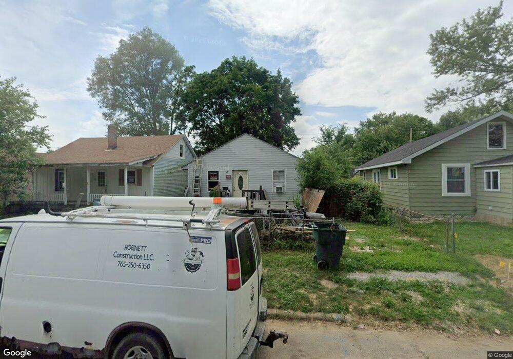 2111 S Waldemere Ave, Muncie, IN 47302 - photo 1