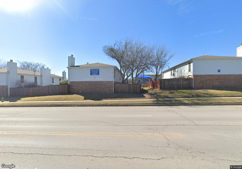 Central Park TownHomes, White Settlement, TX 76108 - photo 1