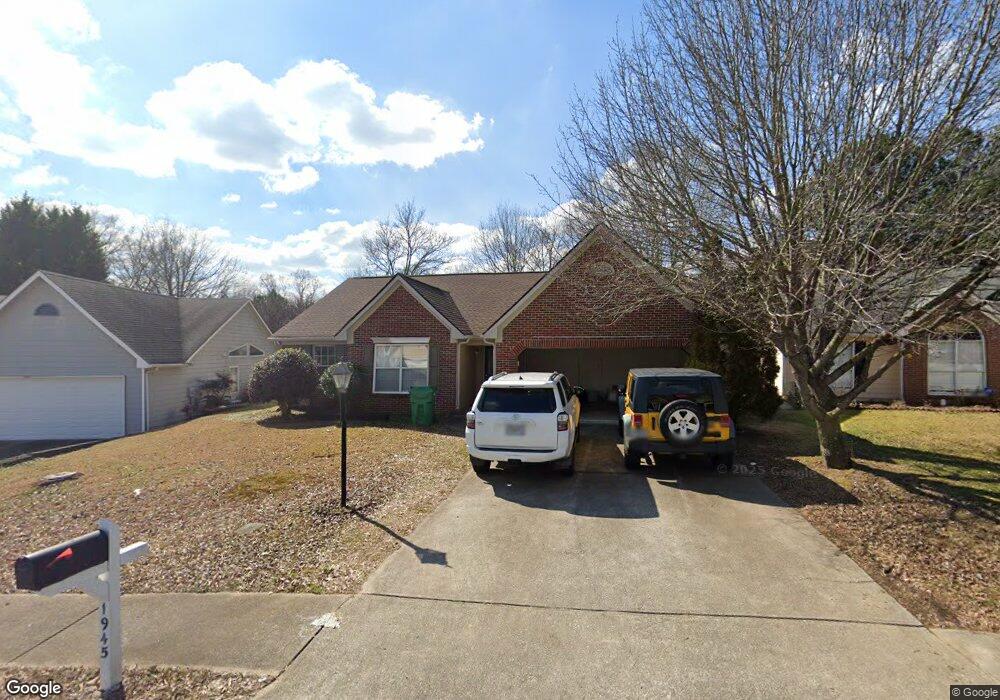 1945 Lake Ford Cir, Duluth, GA 30096 - photo 1