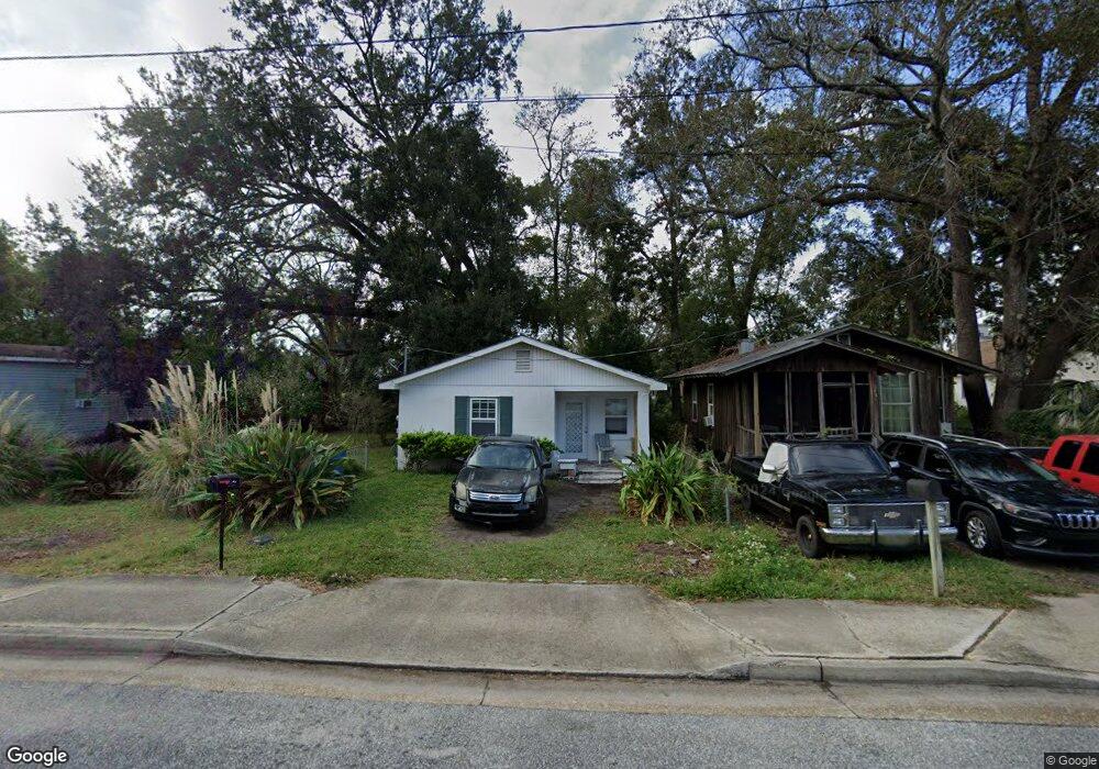 2419 Martin Luther King Blvd, Brunswick, GA 31520 - photo 1