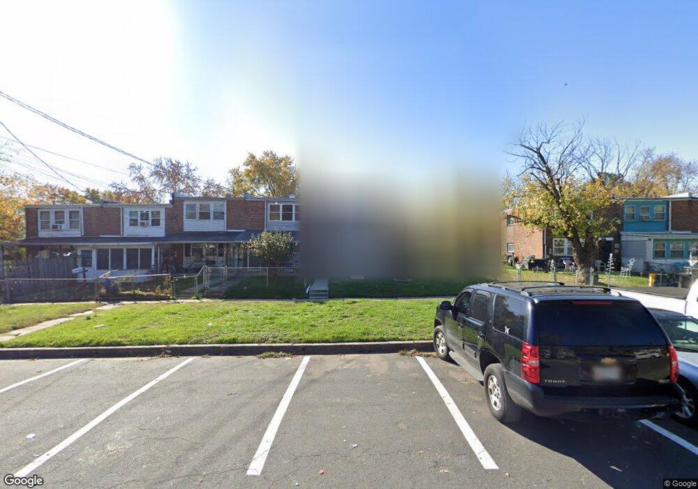 931 Catawba Ct, Halethorpe, MD 21227 - photo 1