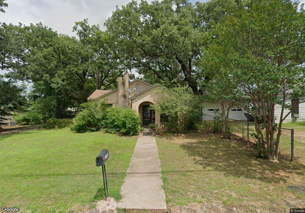 1700 S Fannin Ave, Denison, TX 75020 - photo 1