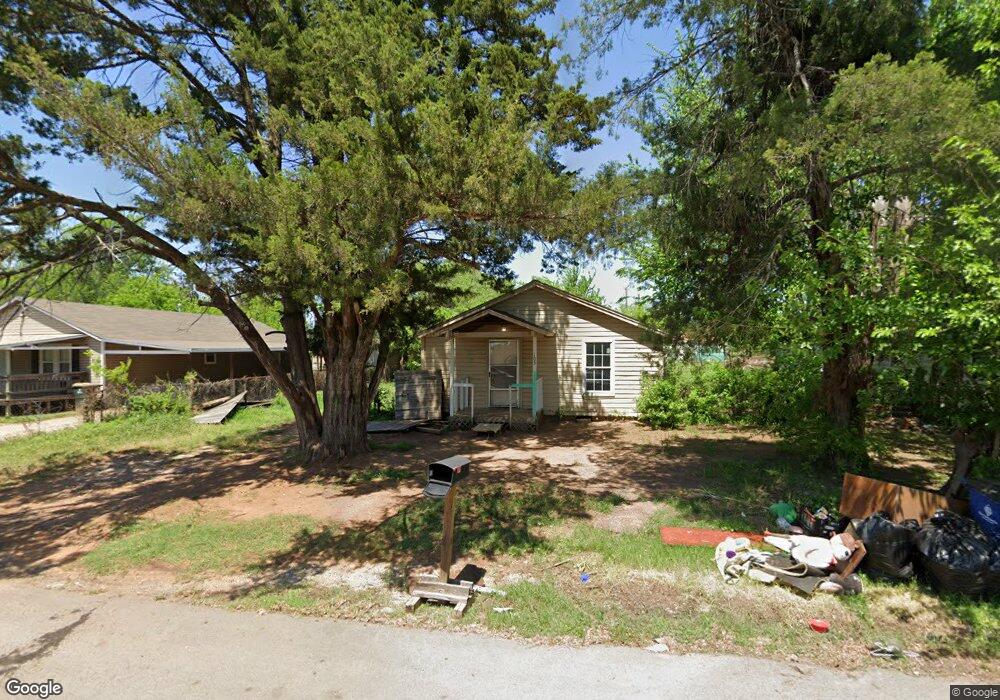 105 E Fig Ave, Duncan, OK 73533 - photo 1