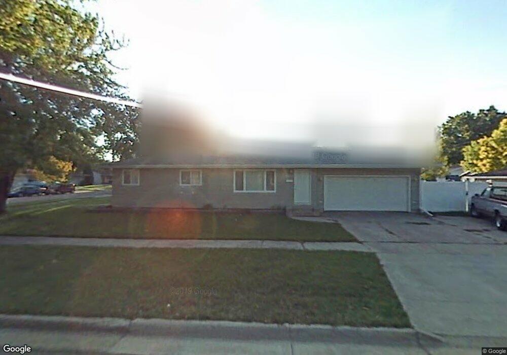 2602 2nd St N, Fargo, ND 58102 - photo 1
