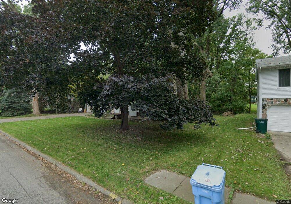 3501 Cooley Dr, Lansing, MI 48911 - photo 1