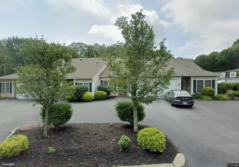 87 Hoffman Ave, Cranston, RI 02920 - photo 1