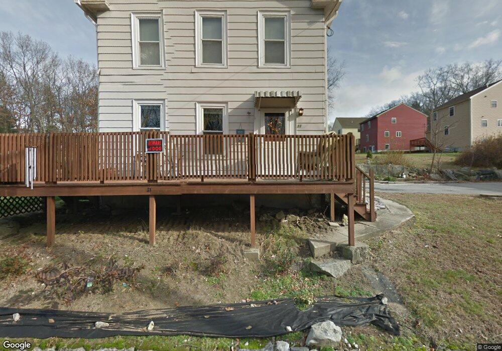 31 Staples Ln, Blackstone, MA 01504 - photo 1