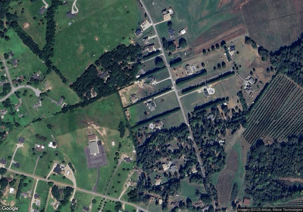 335 Meadow Rd, Inman, SC 29349 - photo 1