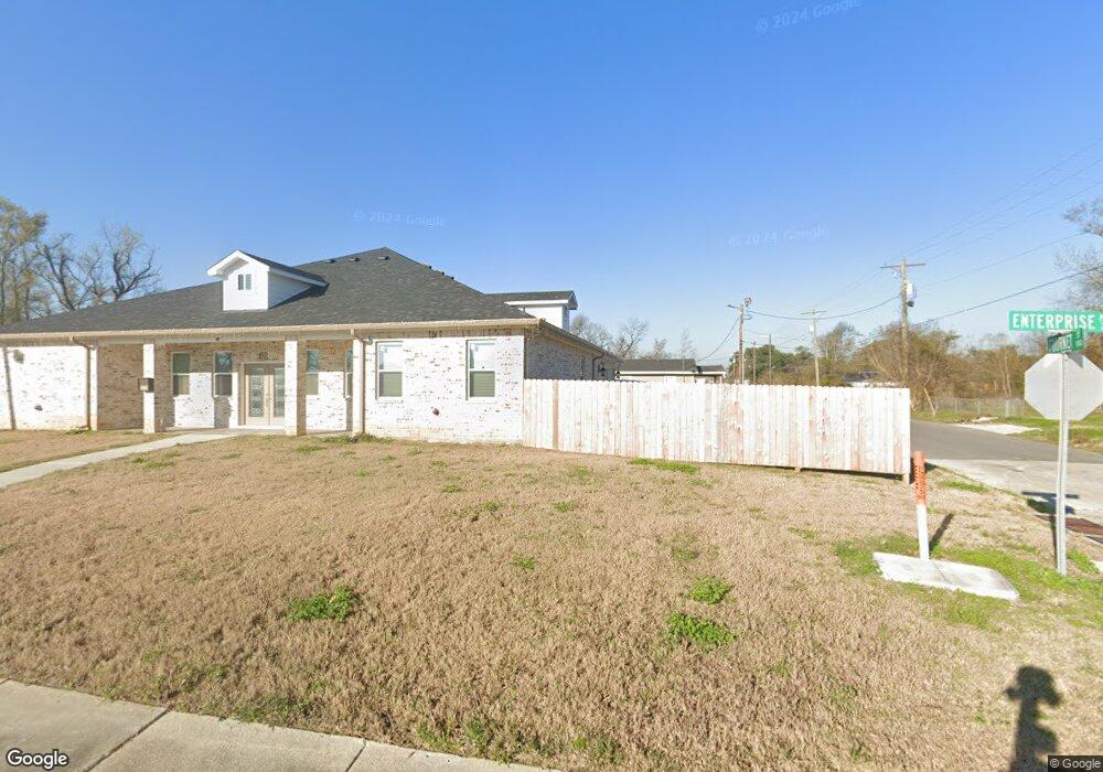 229 N Enterprise Blvd, Lake Charles, LA 70601 - photo 1