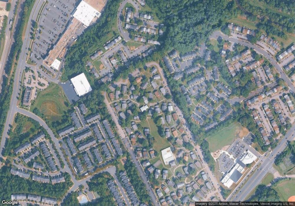 9673 Hagel Cir unit 35/B, Lorton, VA 22079 - photo 1