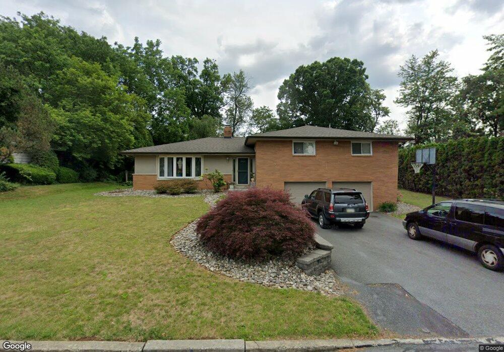 3432 Byrd Ave, Allentown, PA 18103 - photo 1