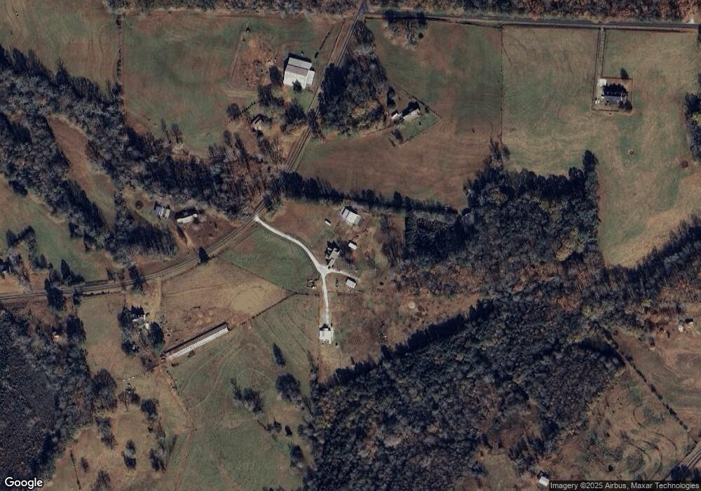 820 Sandy Flat Rd, Bowdon, GA 30108 - photo 1