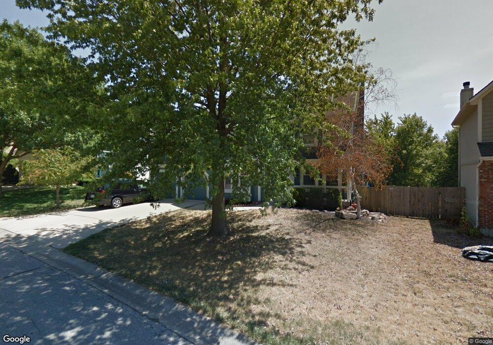 22029 W 48th St, Shawnee, KS 66226 - photo 1