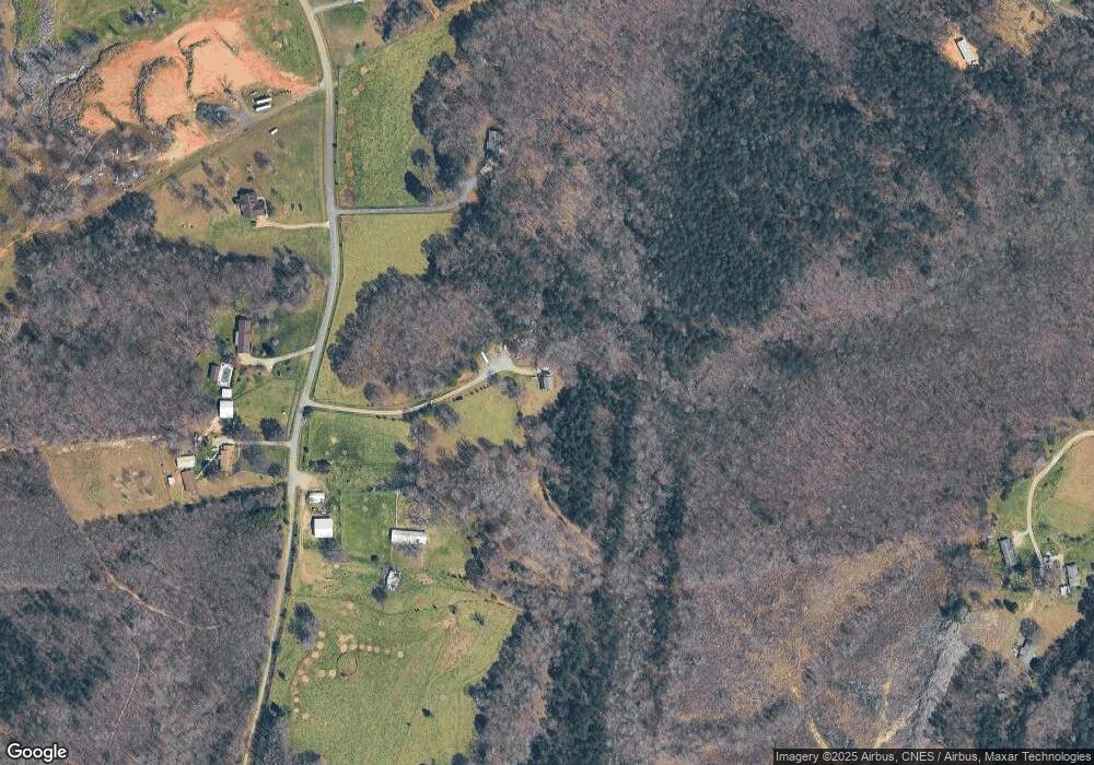 2233 Mauney Ln, Gastonia, NC 28052 - photo 1