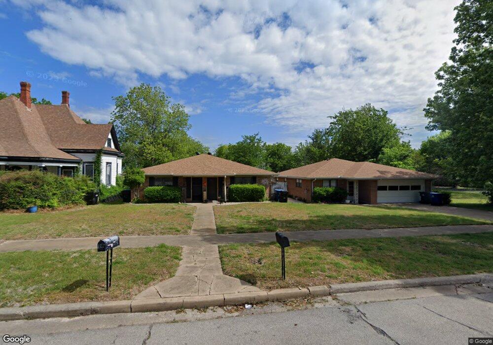 609 W Gandy St, Denison, TX 75020 - photo 1