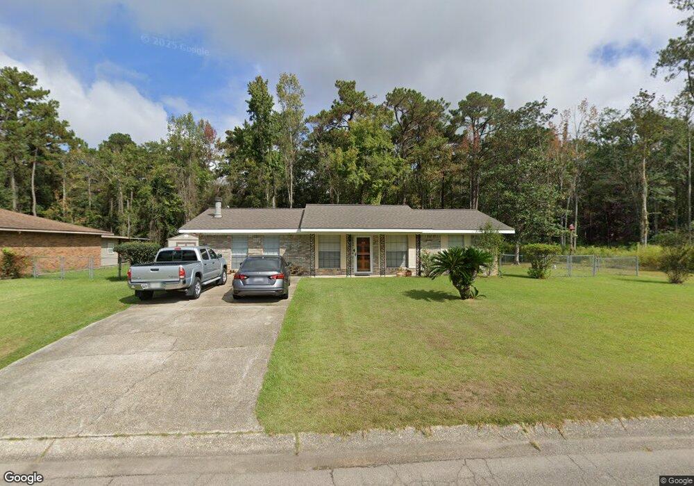 2402 Hickory St, Picayune, MS 39466 - photo 1