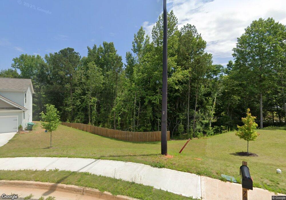 803 Jackson Ct, Social Circle, GA 30025 - photo 1