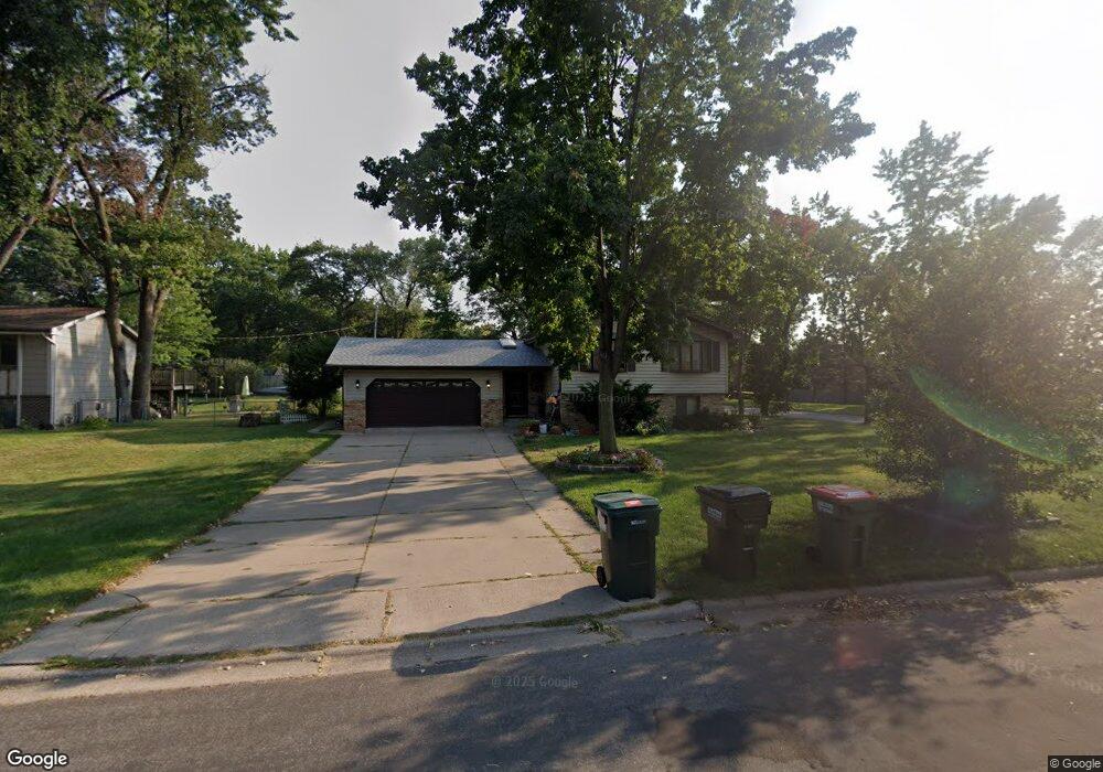 548 106th Ave NW, Coon Rapids, MN 55448 - photo 1